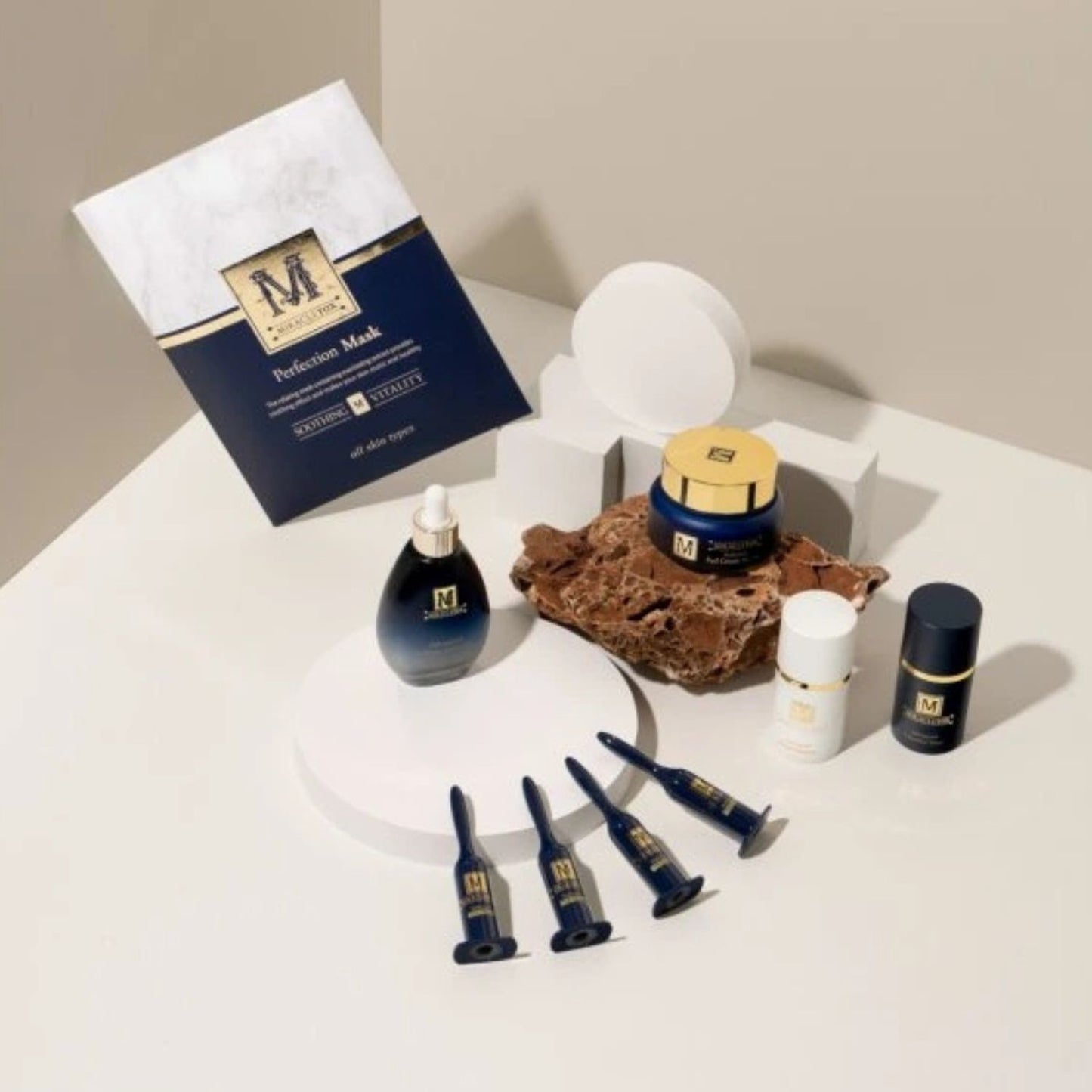 Miracletox Box III + Miracletox Cleanser & Essencial Toner zdarma